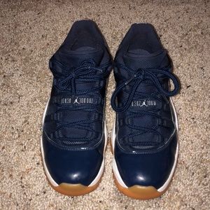 Jordan 11 gums